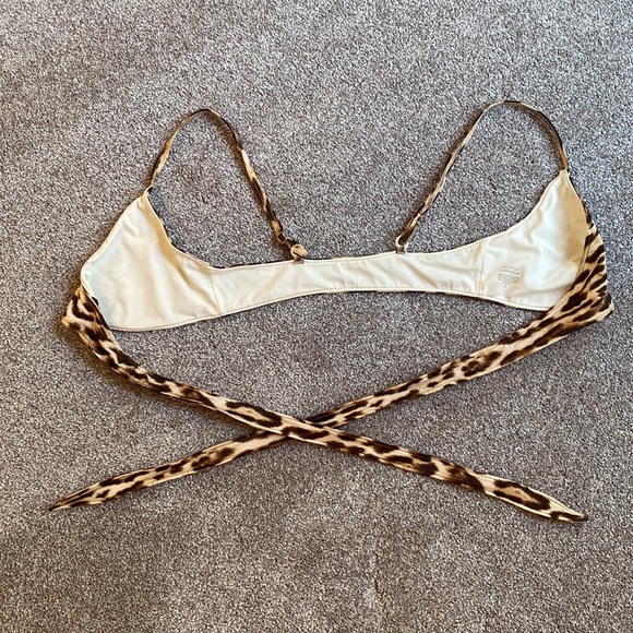 RARE Monday Swimwear St. Barths Bikini Top (Small) - Picture 7 of 15
